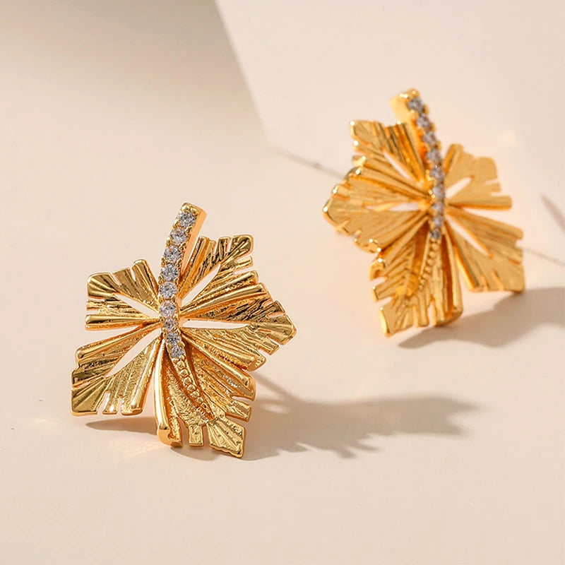 Brinco Folha Banhado a Ouro 18k
