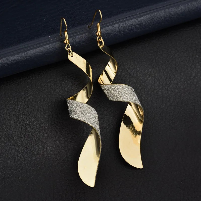 Brinco Sophie Folheado a Ouro 18k