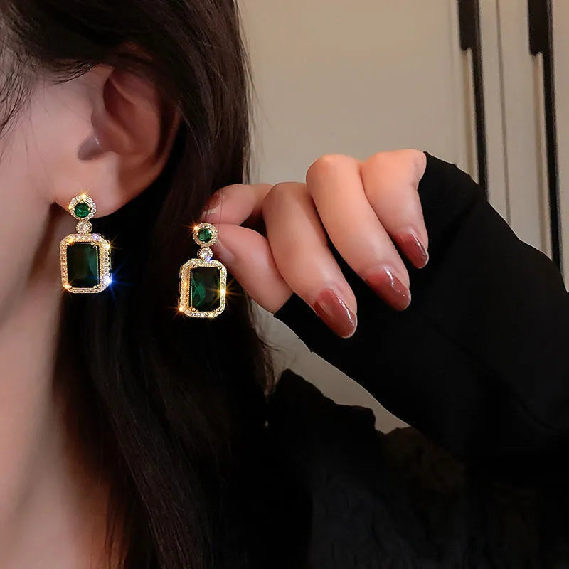 Conjunto de Semijoias Vivence Folheado a Ouro com Zircônia