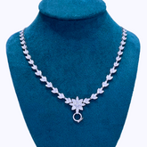 Colar Realeza em Ouro Branco Cravejado de Diamantes