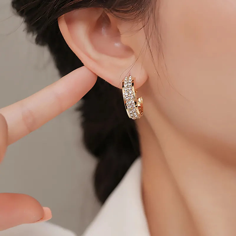 Brincos de Argola com Zircônias