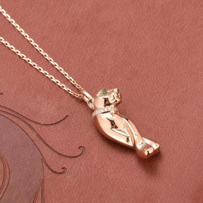 Colar em Ouro 18k com Pingente de Leopardo Ornamentado com Diamantes