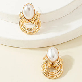 Brinco Glee Banhado a Ouro 18k com Pérola