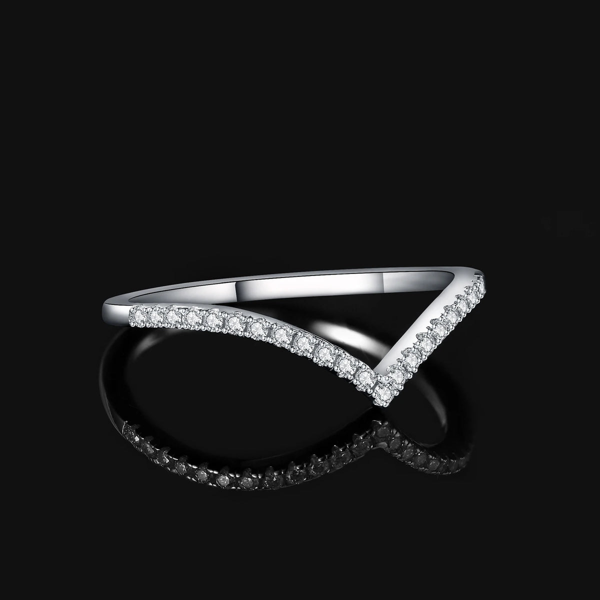 Anel Vivence em Prata com Moissanites